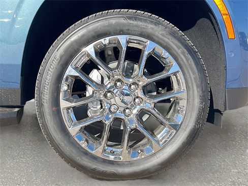 New 2026 GMC Yukon XL Elevation w/ Elevation Premium Package image 19