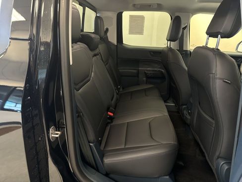 New 2025 Ford Maverick Lariat w/ Black Appearance Package AWD/4WD image 43