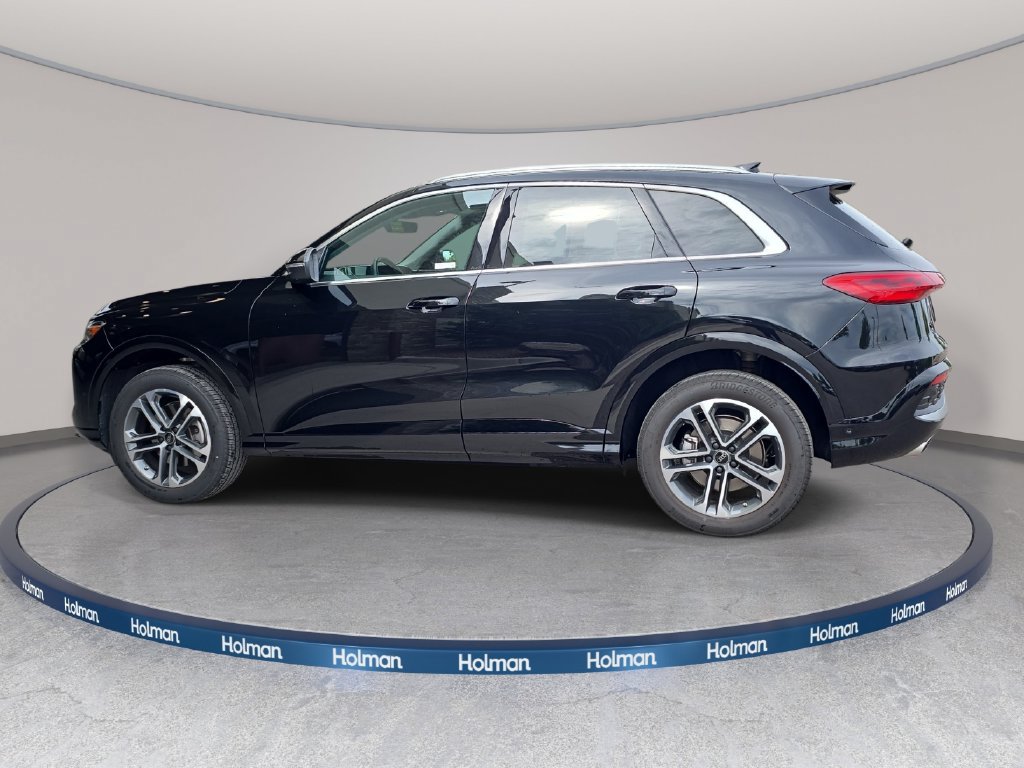 Used 2025 Audi Q5 Premium w/ Convenience Package AWD/4WD image 9
