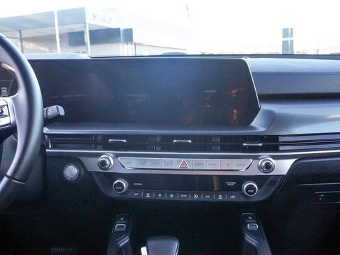 Used 2024 Kia Telluride S w/ S Sunroof Package image 35