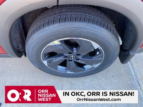 New 2026 Nissan Rogue SV image 9