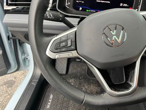 Certified 2025 Volkswagen Jetta SEL image 42