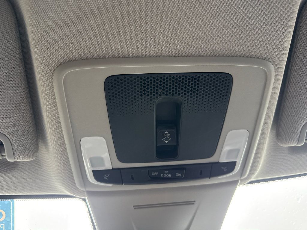 Certified 2024 Honda Civic EX-L image 30