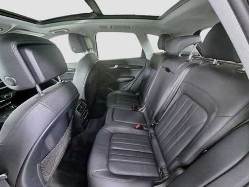 Used 2019 Audi Q5 2.0T Premium AWD/4WD image 24