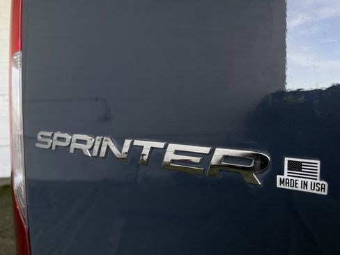 Used 2019 Mercedes-Benz Sprinter 144 image 15
