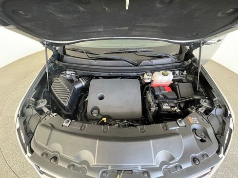 Used 2021 Chevrolet Traverse LT w/ LPO, Floor Liner Package AWD/4WD image 52