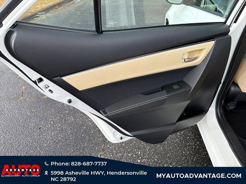 Used 2017 Toyota Corolla LE image 24