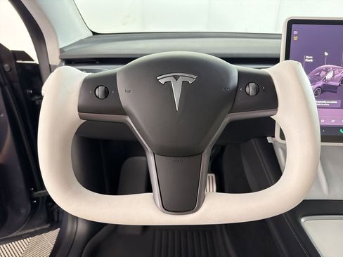 Used 2021 Tesla Model Y Performance AWD/4WD image 18