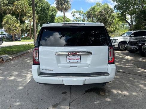 Used 2020 GMC Yukon Denali w/ Open Road Package AWD/4WD image 8