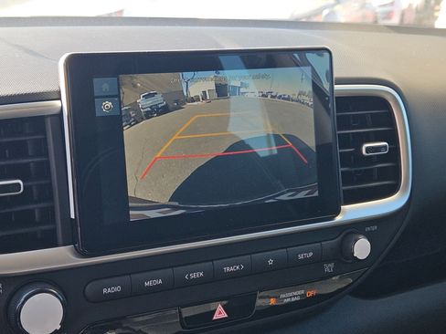 New 2026 Hyundai Venue SEL FWD image 11