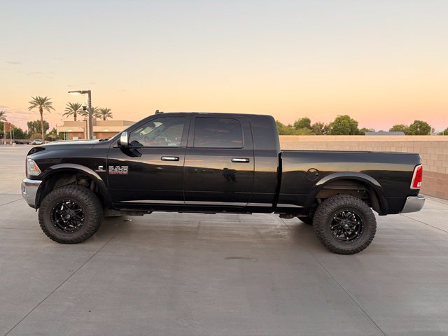 Used 2016 RAM 2500 Laramie AWD/4WD image 9