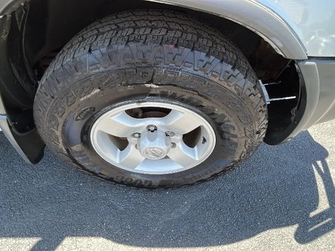 Used 2004 Nissan Xterra XE RWD image 33