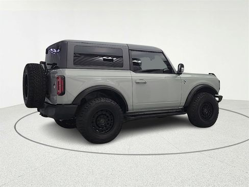 Used 2022 Ford Bronco Outer Banks image 8