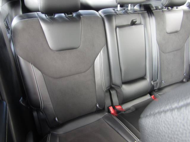 Used 2023 Ford Edge ST AWD/4WD image 12