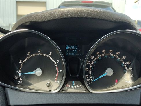 Used 2019 Ford Fiesta SE image 23