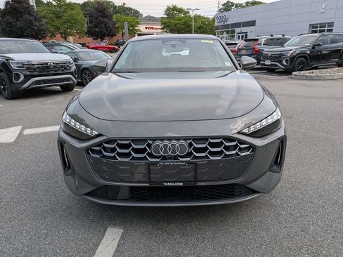 Used 2025 Audi A5 2.0T Premium Plus w/ Premium Plus AWD/4WD image 8