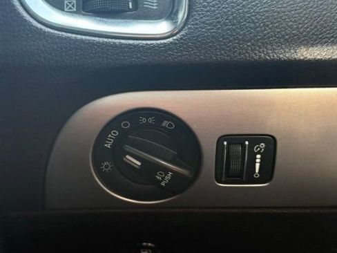 Used 2017 Dodge Durango SXT w/ 3rd Row Seating Group image 21