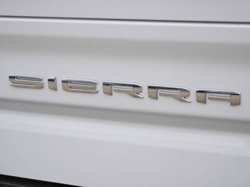 New 2026 GMC Sierra 1500 SLT w/ SLT Premium Plus Package image 14