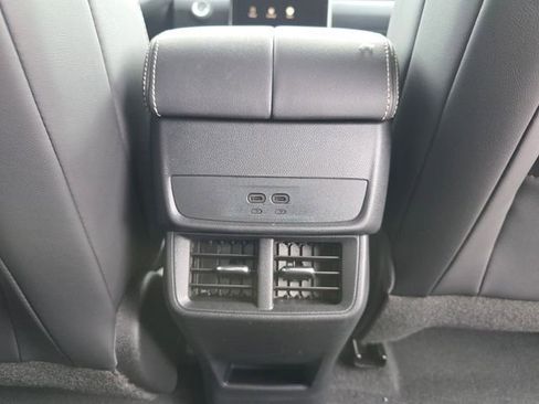 New 2026 GMC Terrain Elevation w/ Elevation Premium Package AWD/4WD image 22