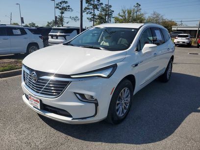 Used 2023 Buick Enclave Essence