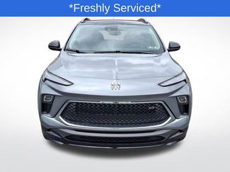 Used 2025 Buick Encore GX Sport Touring w/ Comfort Package video 2