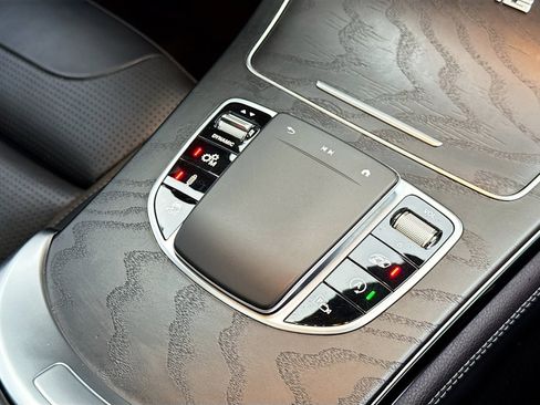 Used 2020 Mercedes-Benz GLC 63 AMG 4MATIC image 34