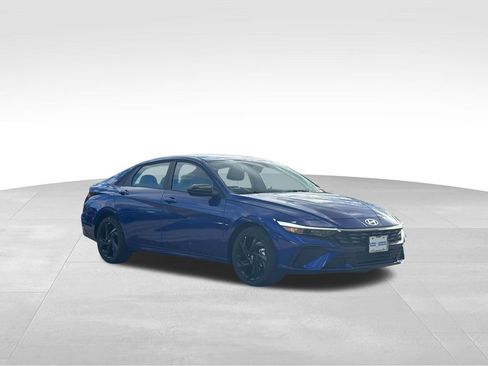 New 2026 Hyundai Elantra Sport image 1