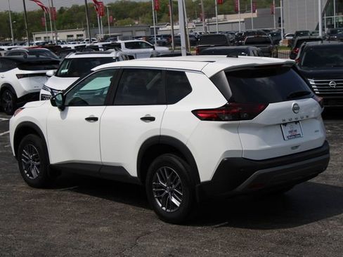 Certified 2023 Nissan Rogue S AWD/4WD image 4