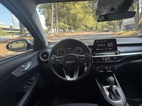 Used 2024 Kia Forte LXS FWD image 20