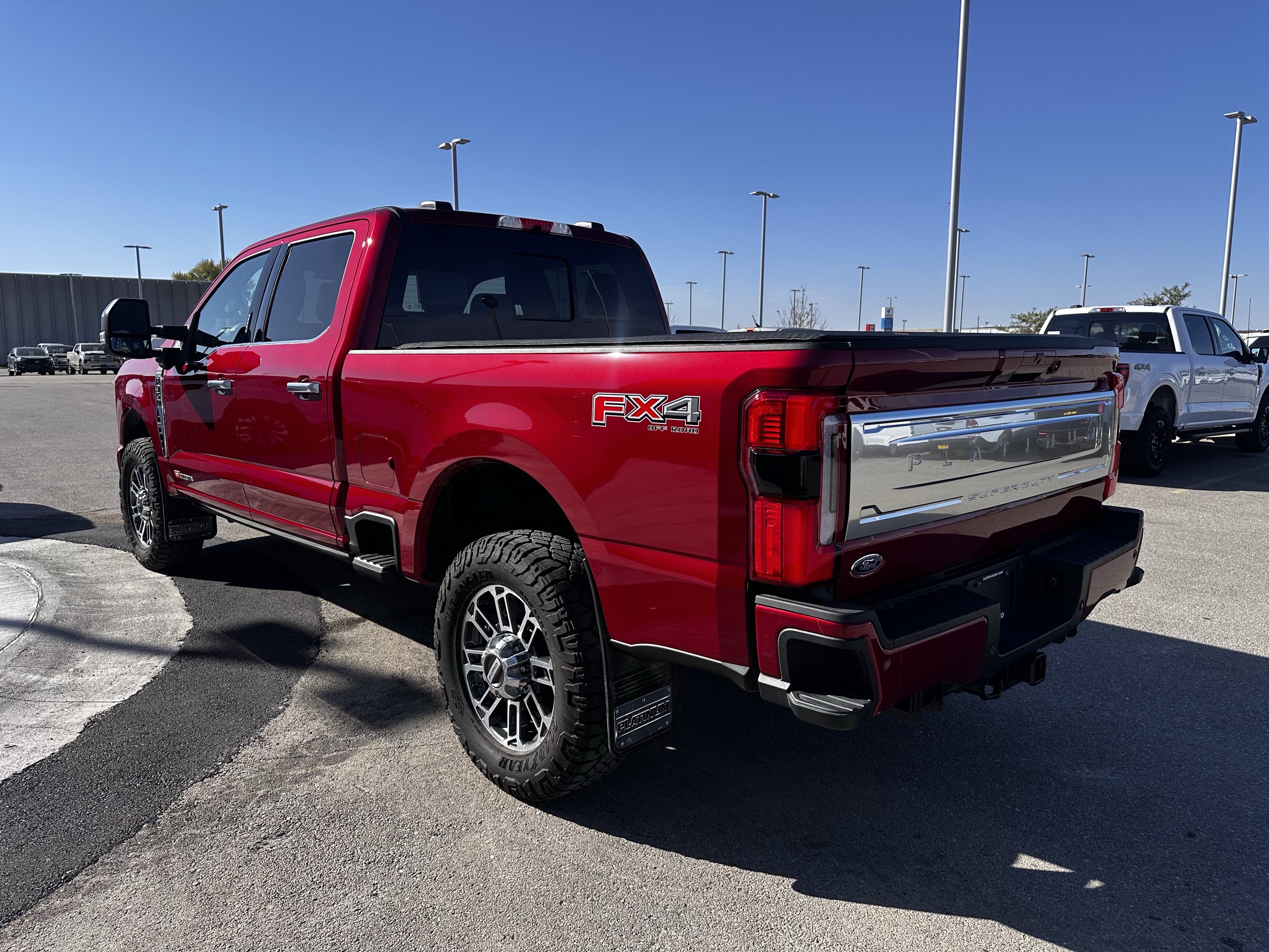 Used 2026 Ford F350 Platinum w/ Platinum Plus Package AWD/4WD image 3