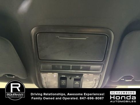 Used 2022 Honda Pilot TrailSport image 11