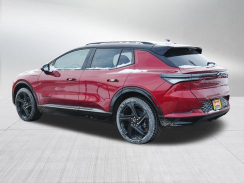 New 2026 Chevrolet Equinox EV RS image 2