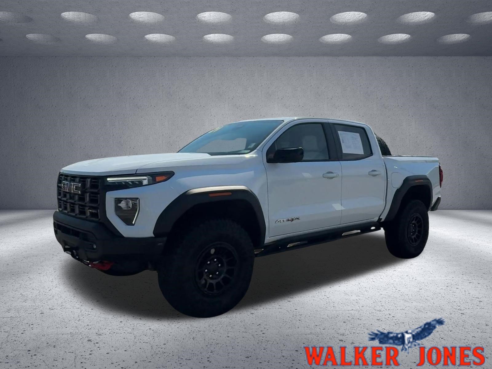 Used 2024 GMC Canyon AT4X w/ AT4X AEV Edition AWD/4WD image 1