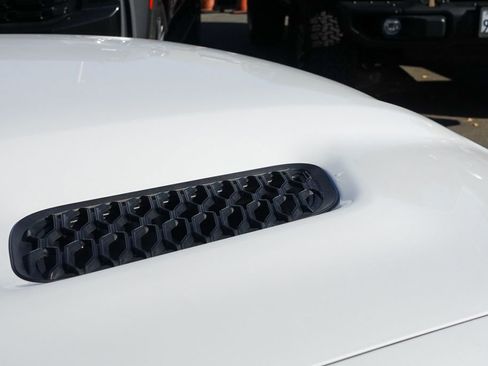 Used 2023 Dodge Charger SRT Hellcat w/ Harman/Kardon Audio Group image 5