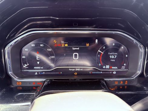 Used 2024 GMC Sierra 1500 Elevation image 33