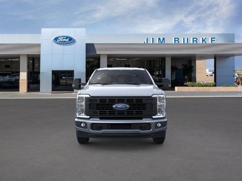 New 2026 Ford F250 XL w/ XL Chrome Package image 6