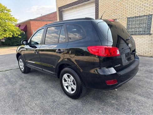 Used 2009 Hyundai Santa Fe GLS FWD image 7