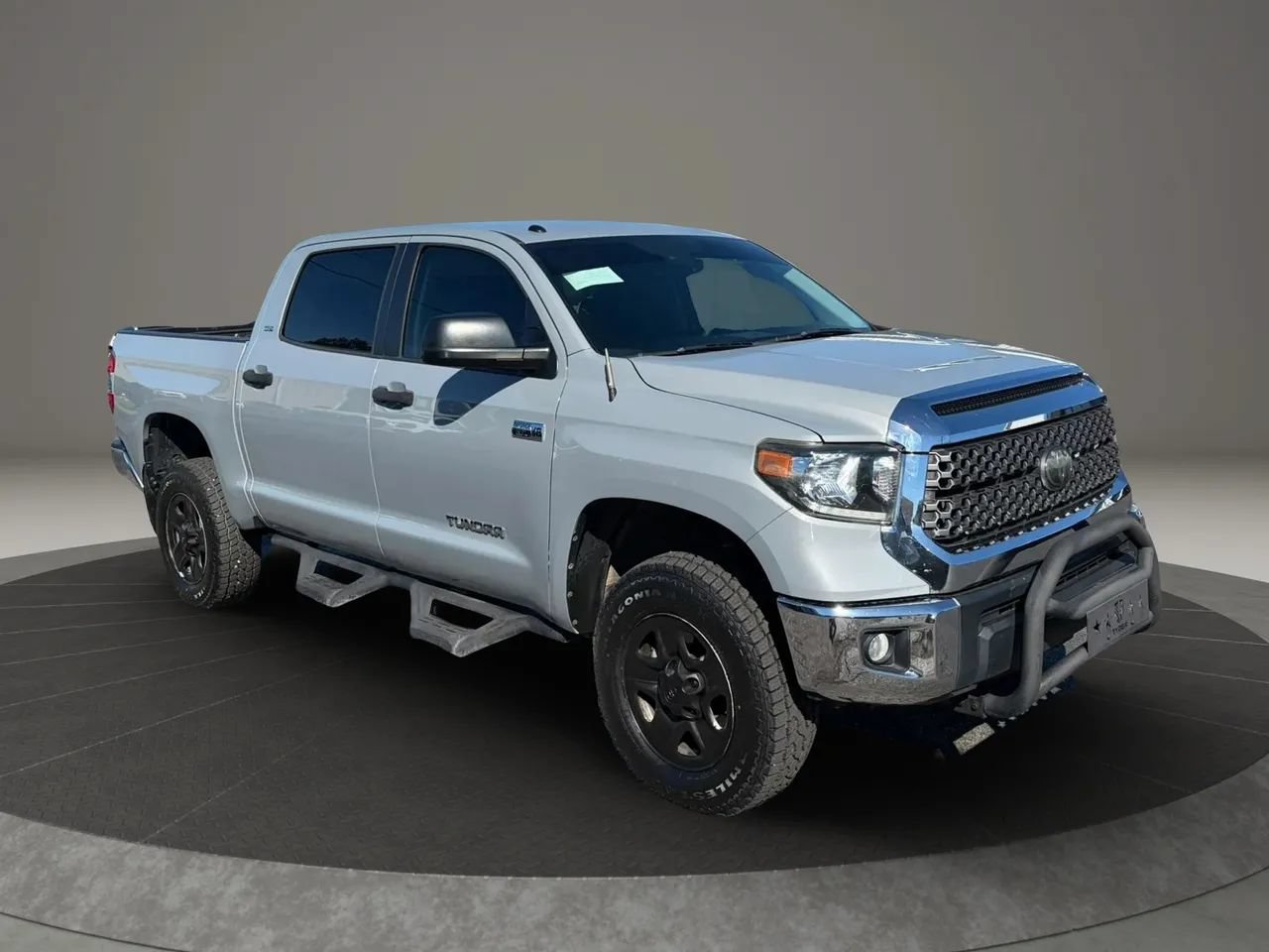Used 2019 Toyota Tundra SR5 w/ SR5 Upgrade Package AWD/4WD image 7
