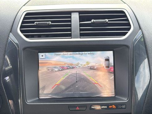 Used 2017 Ford Explorer XLT w/ Equipment Group 201A image 17