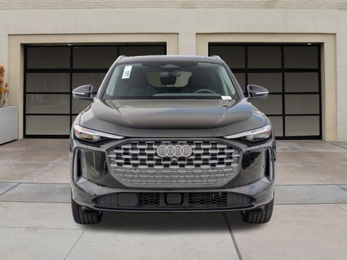 New 2025 Audi Q5 Premium Plus image 2