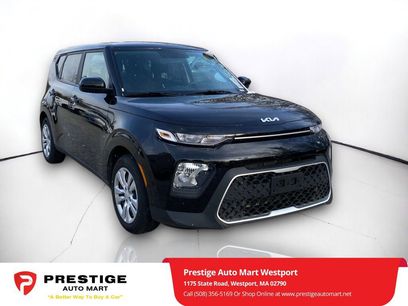 Used 2022 Kia Soul LX