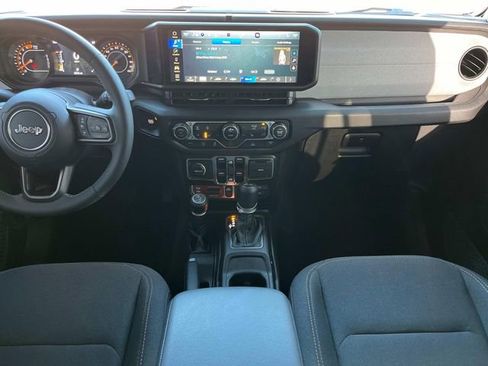 Used 2026 Jeep Wrangler Unlimited Sport image 19