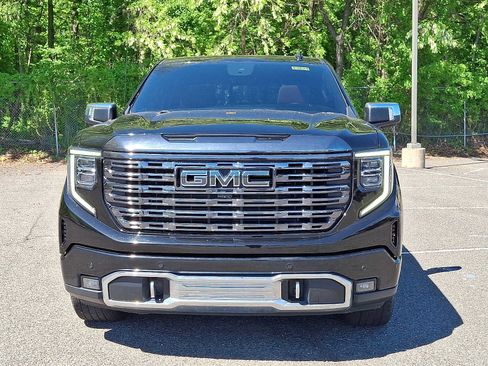 Used 2024 GMC Sierra 1500 Denali Ultimate AWD/4WD image 2