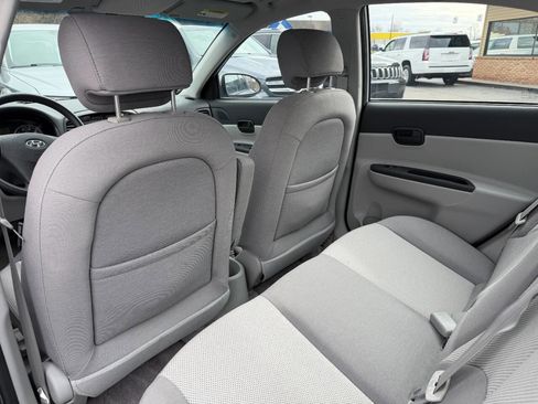 Used 2007 Hyundai Accent GLS image 25