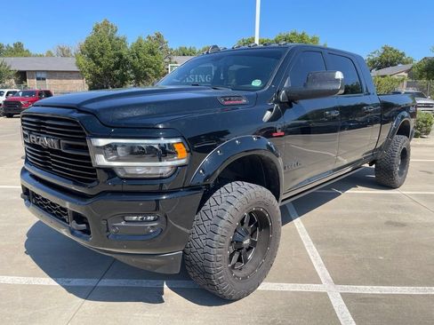 Used 2020 RAM 2500 Laramie AWD/4WD image 3