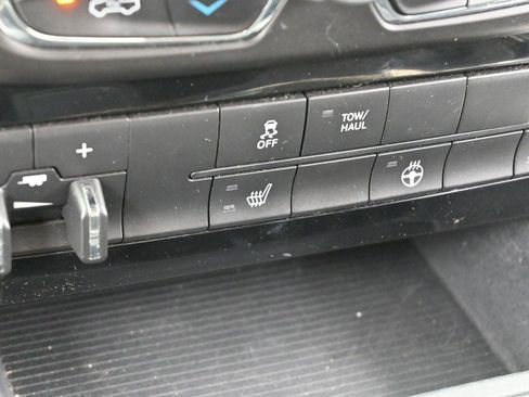 Used 2017 RAM 1500 Sport AWD/4WD image 20