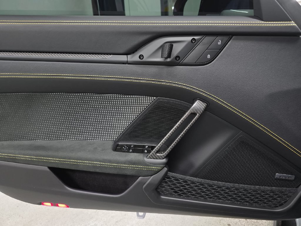 Certified 2025 Porsche 911 GT3 RS RWD image 23