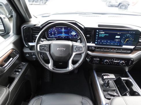 Used 2024 Chevrolet Silverado 1500 RST image 43