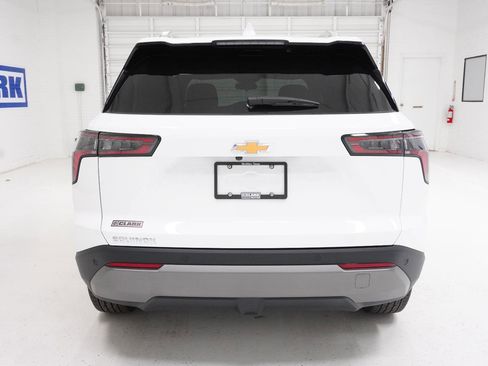 New 2026 Chevrolet Equinox LT image 6