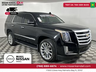 Used 2018 Cadillac Escalade Luxury video 2